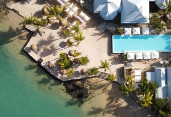 Veranda Grand Baie Hotel & Spa allows 18 year olds to book a room