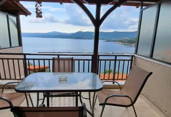 Pyrgadikia Paradise has Balcony rooms