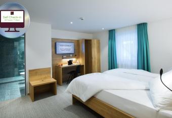 Hotel Vaduzerhof by b-smart allows 18 year olds to book a room