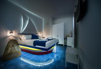 COCCIU D   AMURI has Balcony rooms