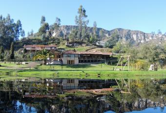 Killary Lodge has Balcony rooms