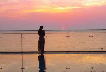 Rosamia Da Nang Hotel allows 18 year olds to book a room