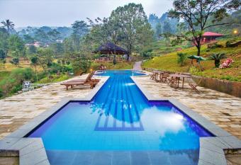 GGCA Camping Resort Bogor allows 18 year olds to book a room