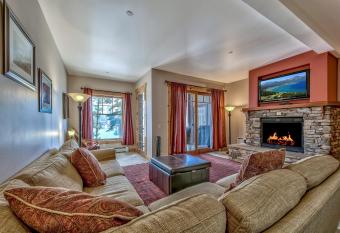 R110 Timber Ridge has Balcony rooms