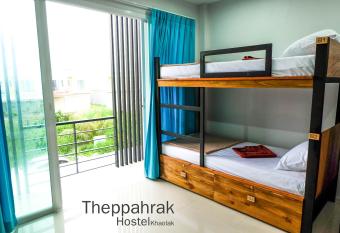 Theppahrak Hostel Khaolak allows 18 year olds to book a room