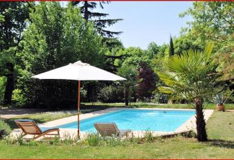 Villa Castel Chambres d h  tes allows 18 year olds to book a room