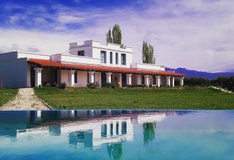 Villa Trinidad Guesthouse has Balcony rooms