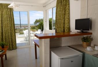 Apartamentos Eugenio la Sabina has Balcony rooms