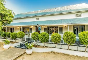 La Montagne Lodge allows 18 year olds to book a room