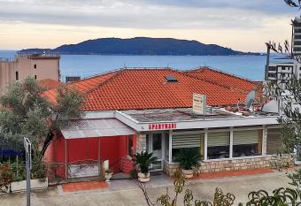 Villa Aleksandra - T has Balcony rooms