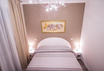 Casa Clara has Balcony rooms