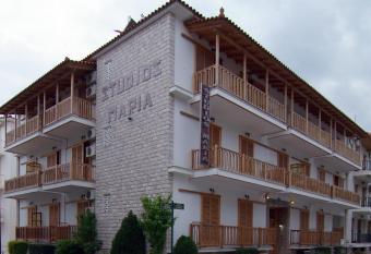 Studios Maria has Balcony rooms