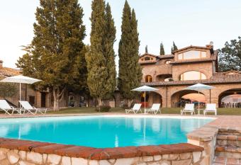 Miataland has Balcony rooms