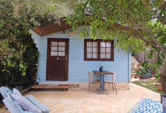                         allows 18 year olds to book a room