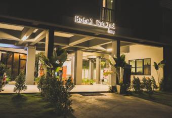 Hotel Wualai by CMStay has Balcony rooms