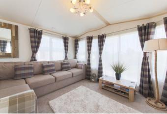 Blenheim, Padstow has Balcony rooms