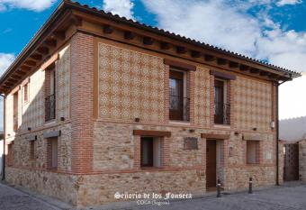 Se  or  o de los Fonseca allows 18 year olds to book a room