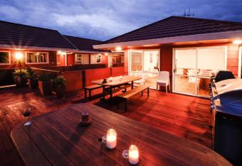 Haka Lodge Taupo has Balcony rooms