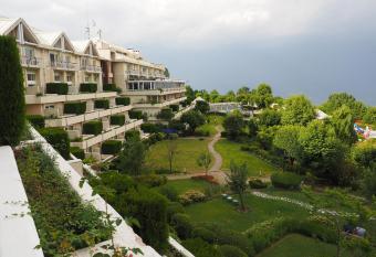 Pearl Continental Hotel, Bhurban has Balcony rooms