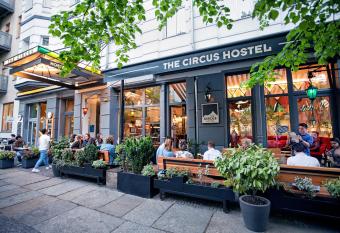 The Circus Hostel has Balcony rooms