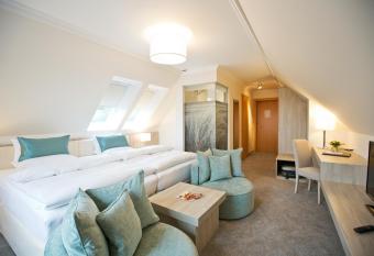 Boutiquehotel Myn Utspann allows 18 year olds to book a room