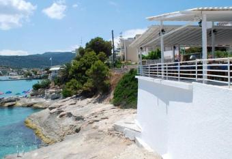 Hotel 3 Adelfia has Balcony rooms