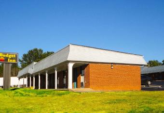 Budget Inn Franklinton has Smoking rooms