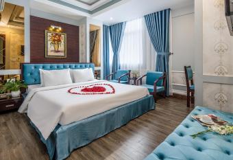 Angel Hotel Da Nang has Balcony rooms