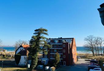 Wohnresidenz Barke App. 19 allows 18 year olds to book a room