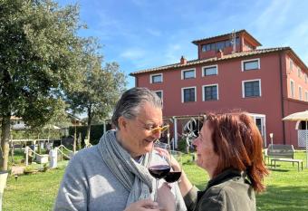 Resort Il Casale Bolgherese has Balcony rooms