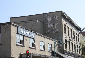 Painted Turtle Guesthouse allows 18 year olds to book a room