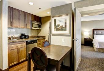 Homewood Suites by Hilton Toronto-Markham allows 18 year olds to book a room