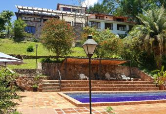 Hotel Selva Montana has Balcony rooms