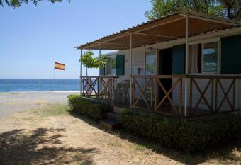 Camping La Focetta Sicula allows 18 year olds to book a room