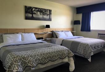 Lord Nelson Motel has Balcony rooms