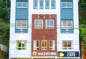 MAZUS INN allows 18 year olds to book a room