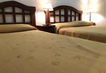 Laerte Hotel Mendoza allows 18 year olds to book a room