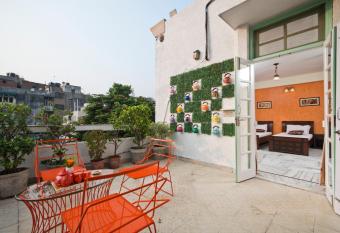 Prakash Kutir B&B has Balcony rooms