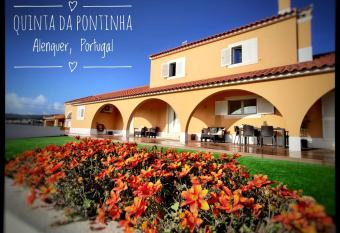 Quinta da Pontinha allows 18 year olds to book a room