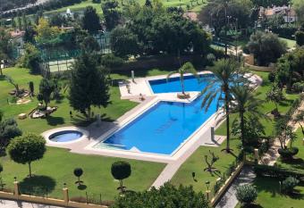 Magnifico Apartamento Playamar allows 18 year olds to book a room