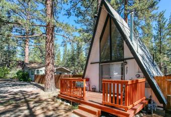 1800 - Sunrise Cottage has Balcony rooms