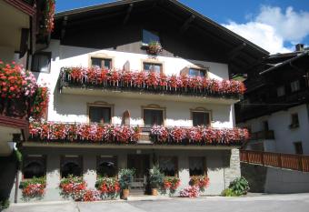 Ferienwohnungen Hauser has Balcony rooms