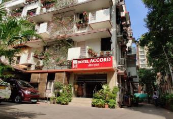 Accord Hotel allows 18 year olds to book a room