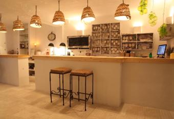 Hostal Juanita has Balcony rooms