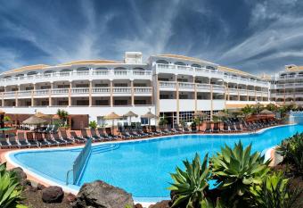 whala!tenerife - Formerly Marola Portosin allows 18 year olds to book a room