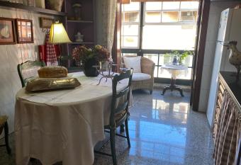 Casa Charry has Balcony rooms