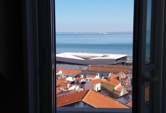 Miradouro de Santa Luzia has Balcony rooms