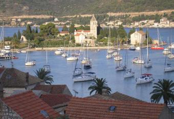 Apartments & Rooms Vitt allows 18 year olds to book a room