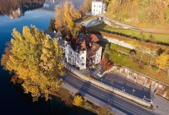 Adora Luxury Hotel has Balcony rooms