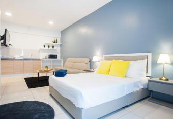 Hijauan Evo Bangi Homestay allows 18 year olds to book a room